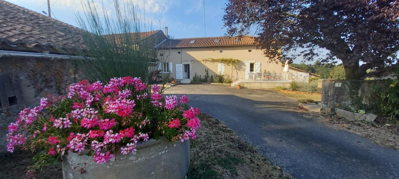 La Mesange Bleue Bed & Breakfast Ecuras Luaran gambar